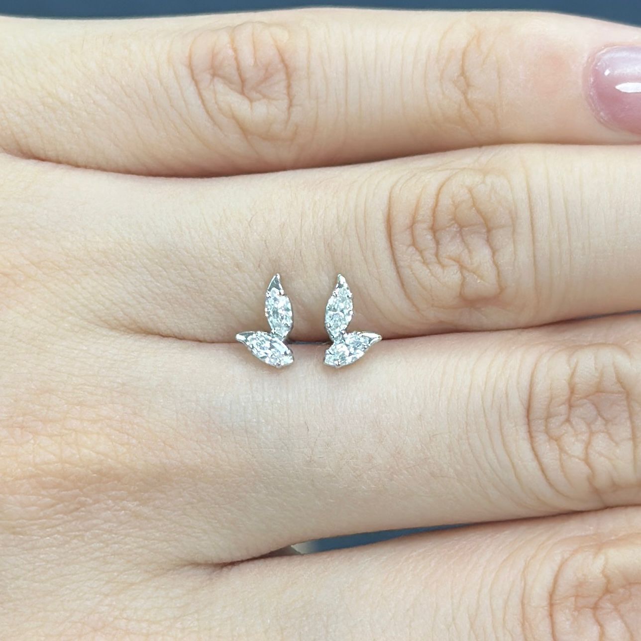 VX395 B171 E4095 ~0.24ct Lab Diamond Marquise rain drop Earrings in 9K White gold