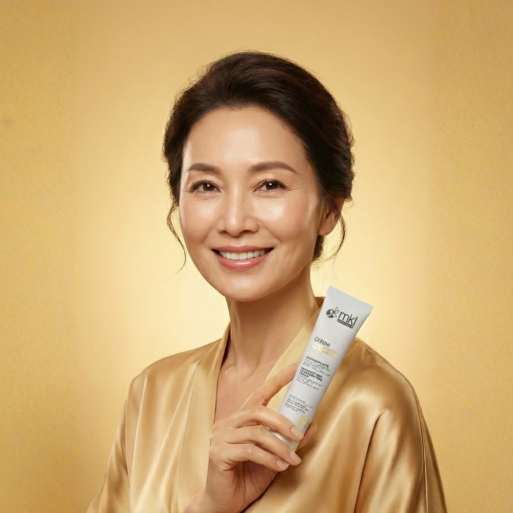 蜂王乳彈潤 賦活精華霜 40ml