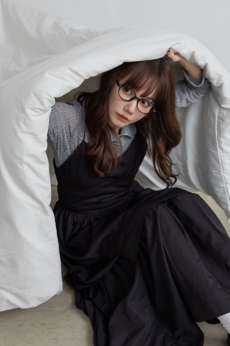 撞色考邊織紋翻領針織衫