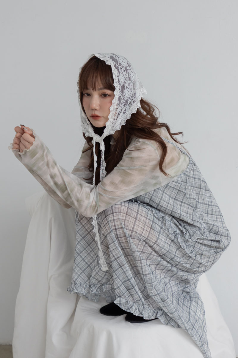 彈力柔霧渲染薄紗上衣