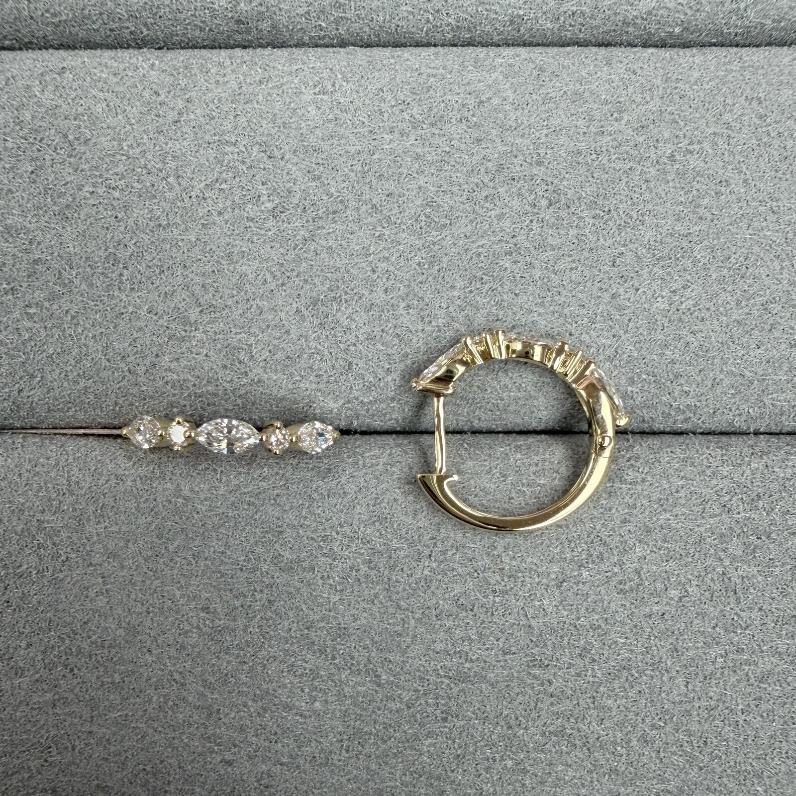 VX270 B46 E4050 0.43ct Lab Diamond Earrings in 9K yellow gold