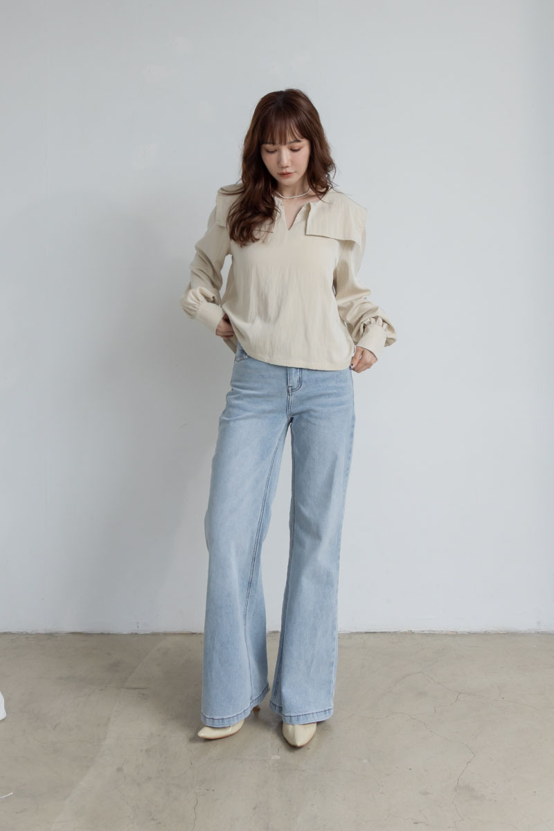 娃娃領飾短版上衣