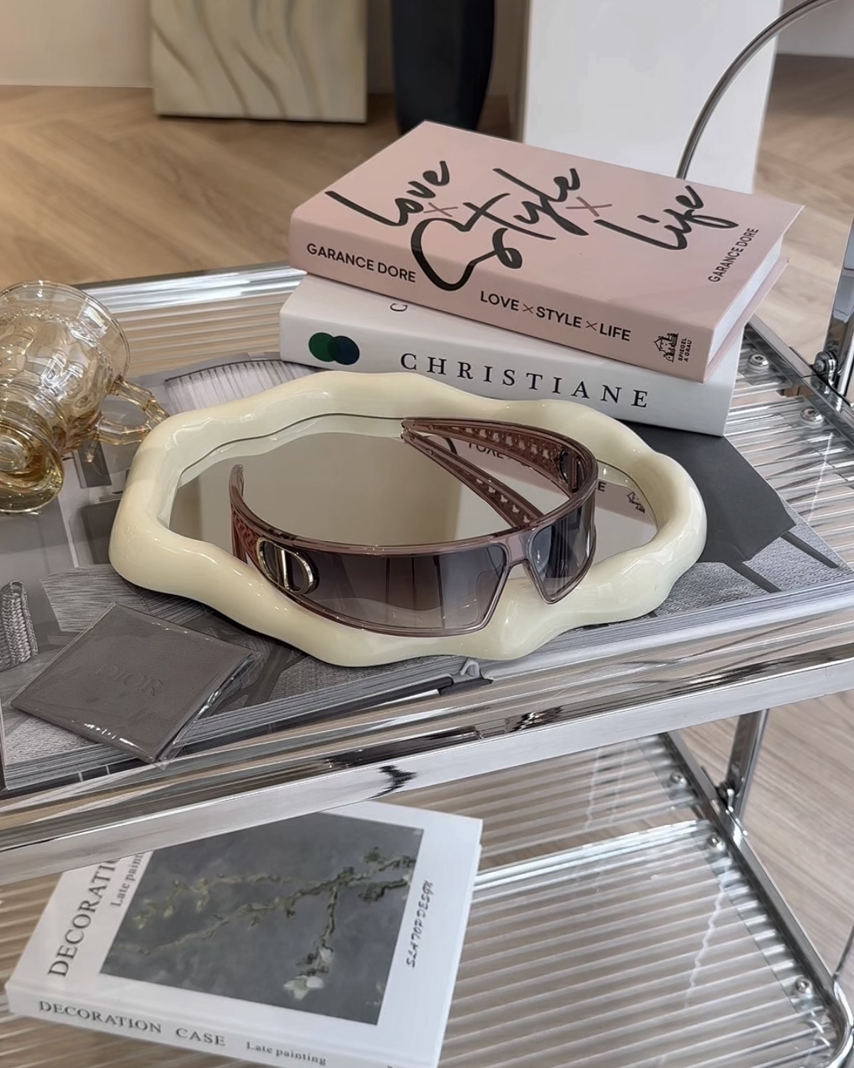 DIOR｜M1U 髮箍墨鏡 新款粉