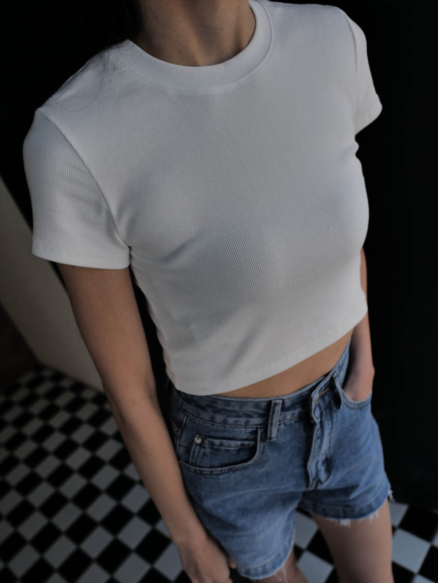 螺紋彈力素面短版上衣*4色