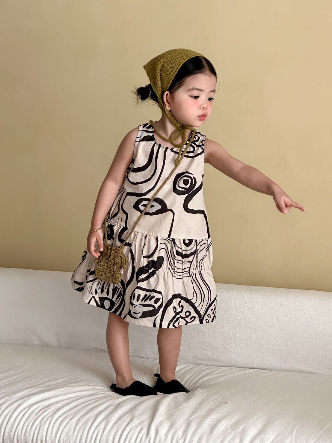 抽象線條套裝/洋裝 ᝰ ＊短袖上衣 + 短褲/裙子