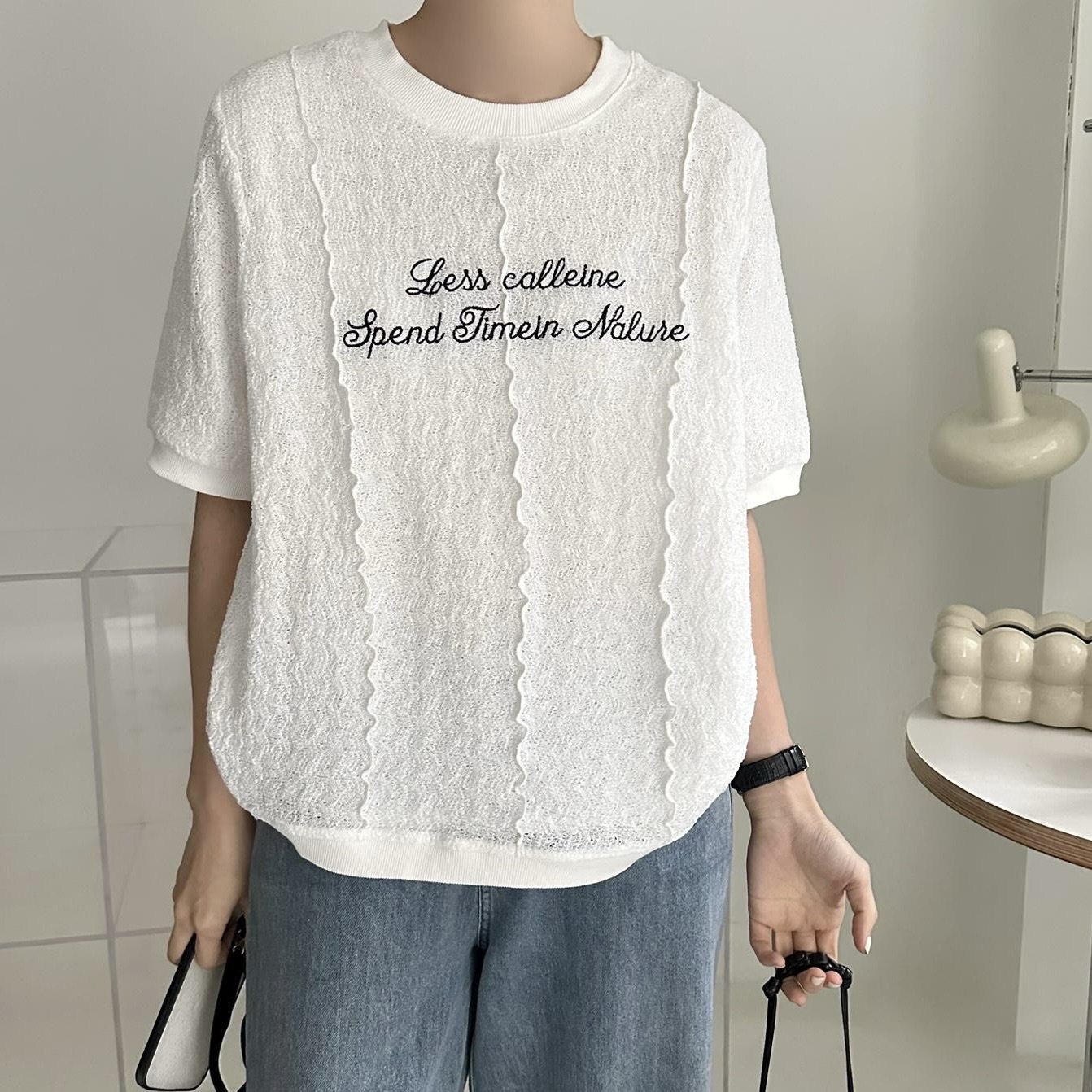 【BONNIE】潦草字短袖TOP (R23-R24)