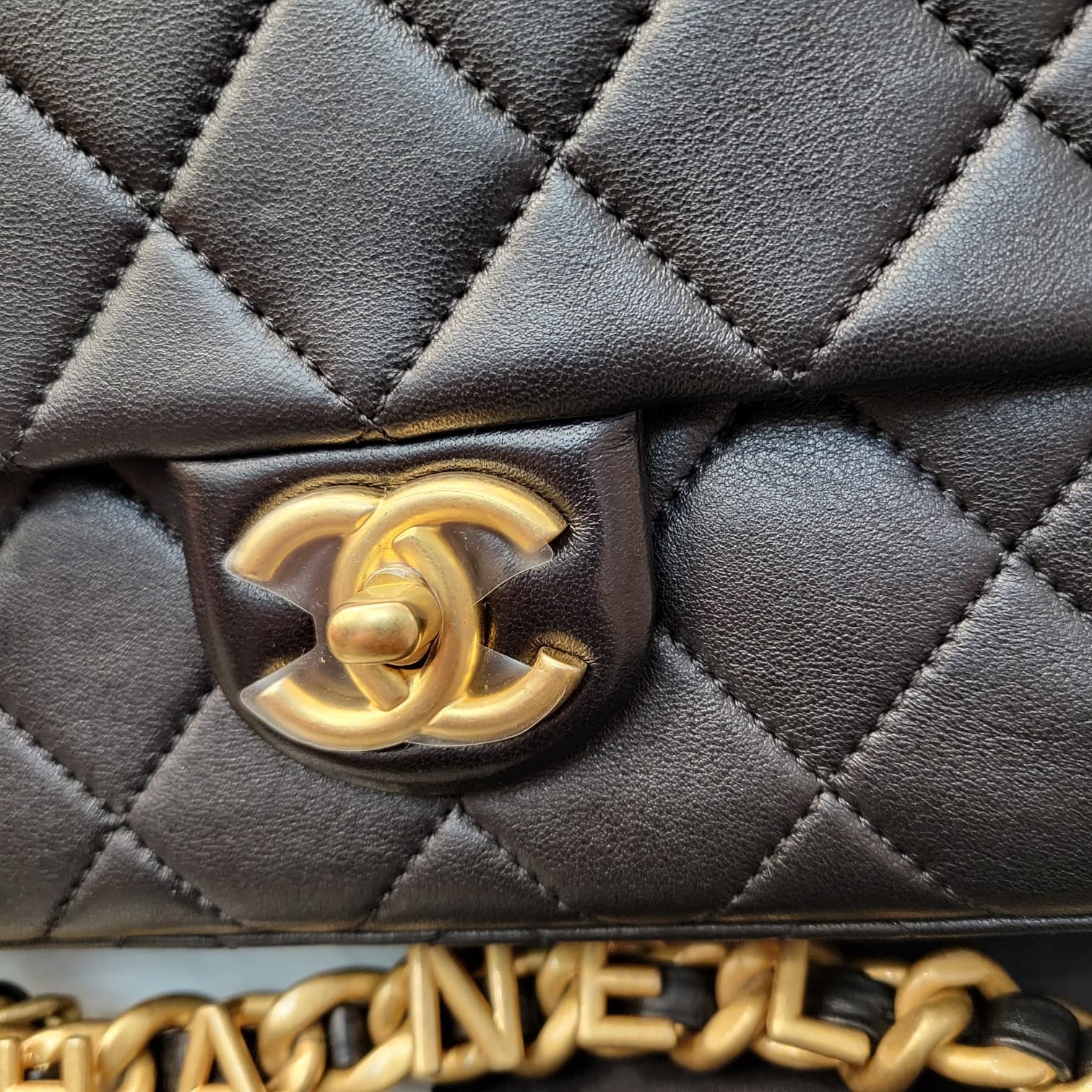 95%new CHANEL AS3897 FLAG BAG 26cm BLACK GOLD WORD CHAIN 字母鏈條