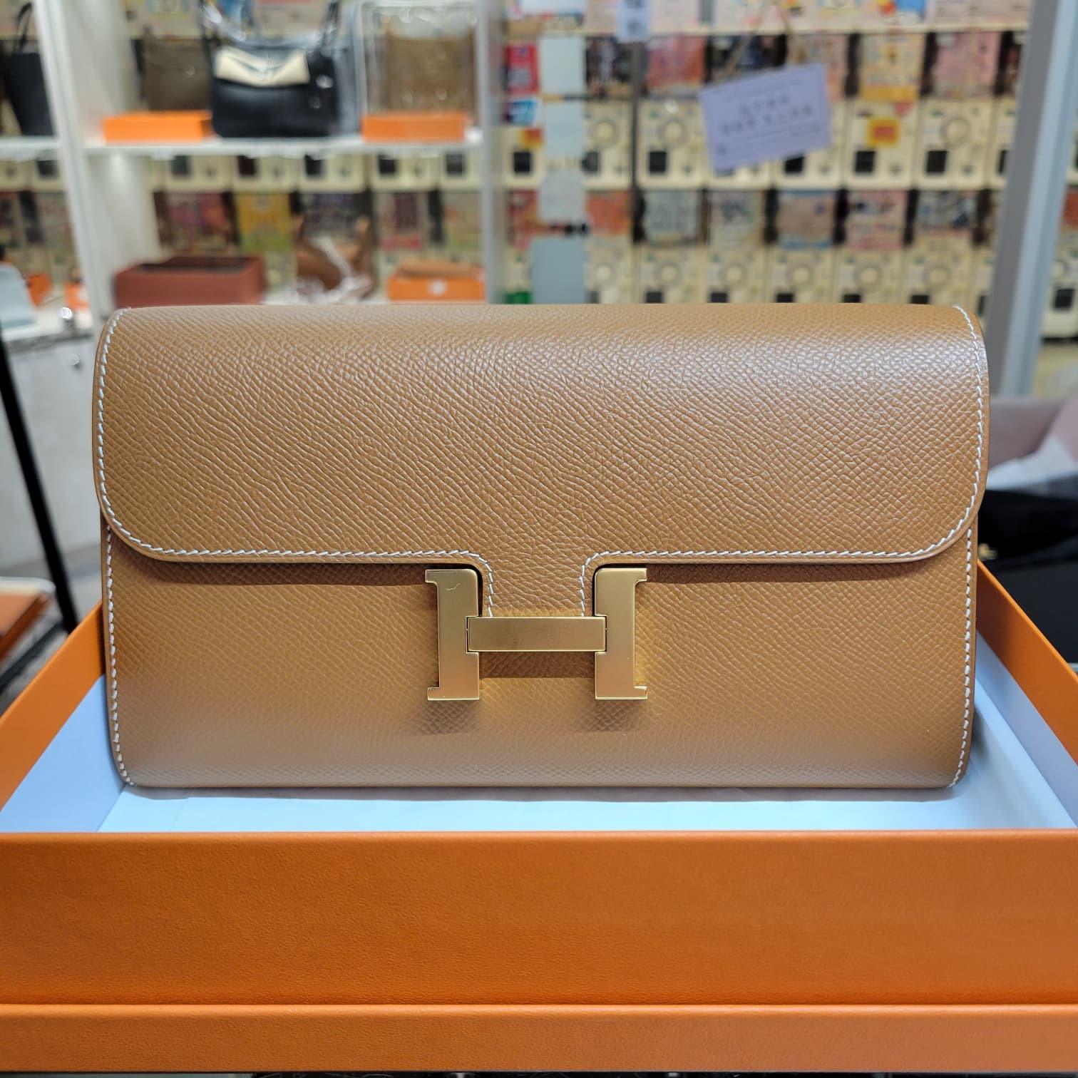 UNUSED HERMES CONSTANCE TO GO GOLD CC ESPOM 金棕色 金扣