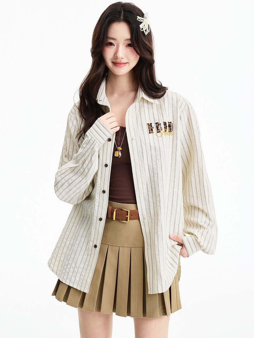 MEDM 豹紋貼皮Logo 背後塗鴉貼布 休閒寬鬆 條紋襯衫