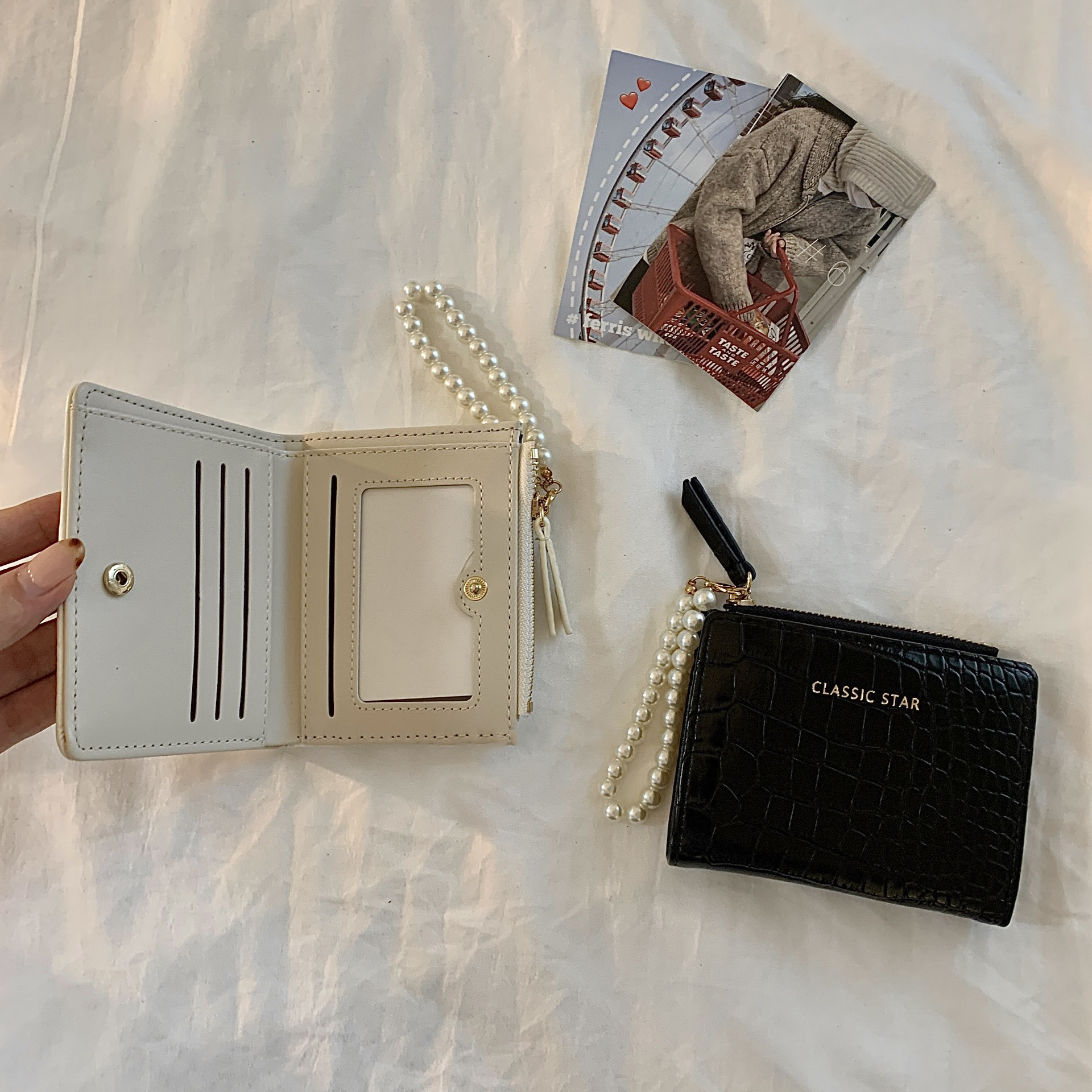 C Pearl Chain Crocodile Pattern Wallet