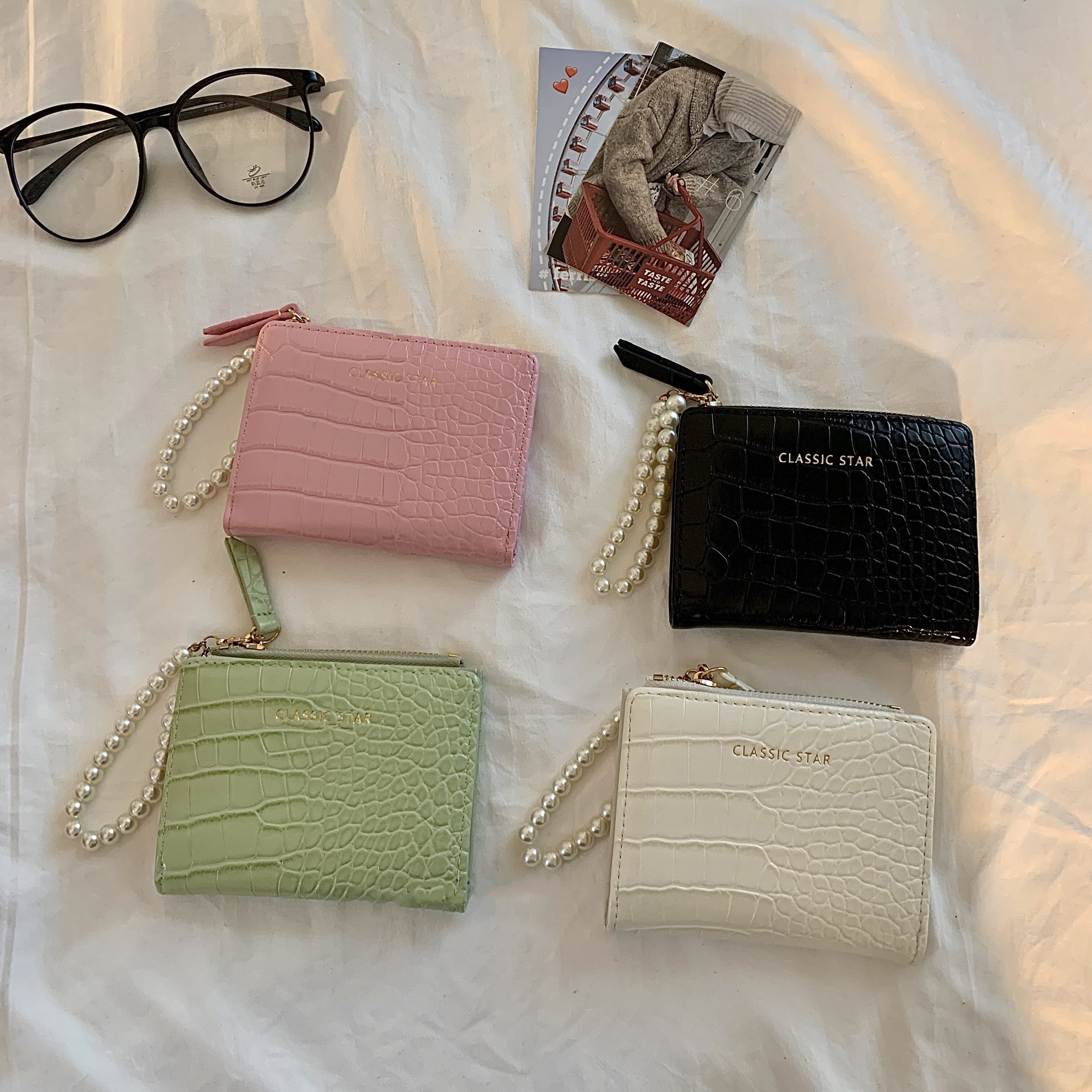 C Pearl Chain Crocodile Pattern Wallet