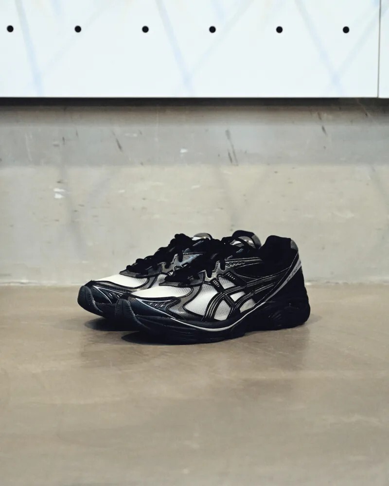 <線上SALE❤️‍🔥> Above the Clouds x Asics GT-2160 Black Gunmetal 黑灰 復古 緩震 聯名款