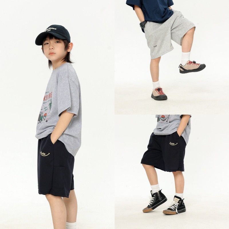 兩色寬鬆感工裝短褲
