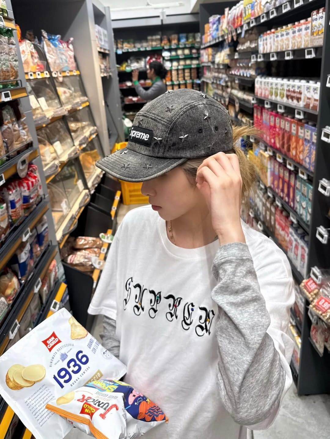 【逢甲 FUZZY】Supreme 26SS Stars Studded Denim Camp Cap 丹寧 五分割帽 星星鉚釘