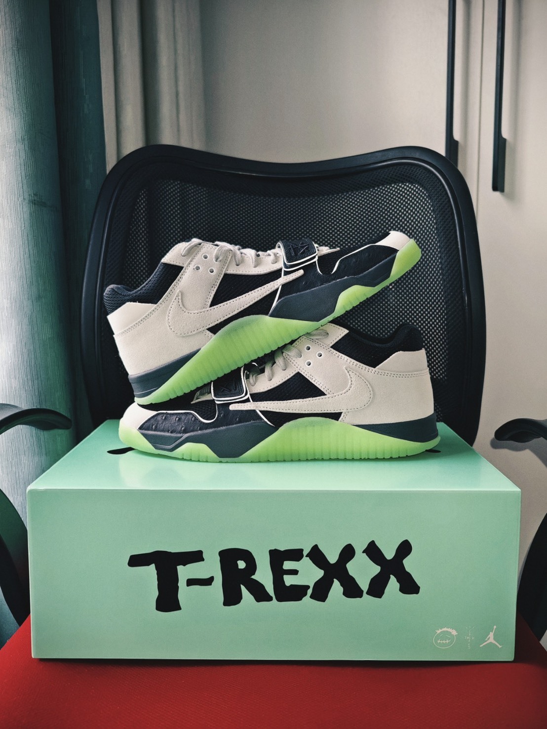 Chase B x Travis Scott x Jordan Jumpman Jack "CJ1 T-Rexx" 倒鉤 聯名 夜光熊猫 螢光 黑綠 IH7971001