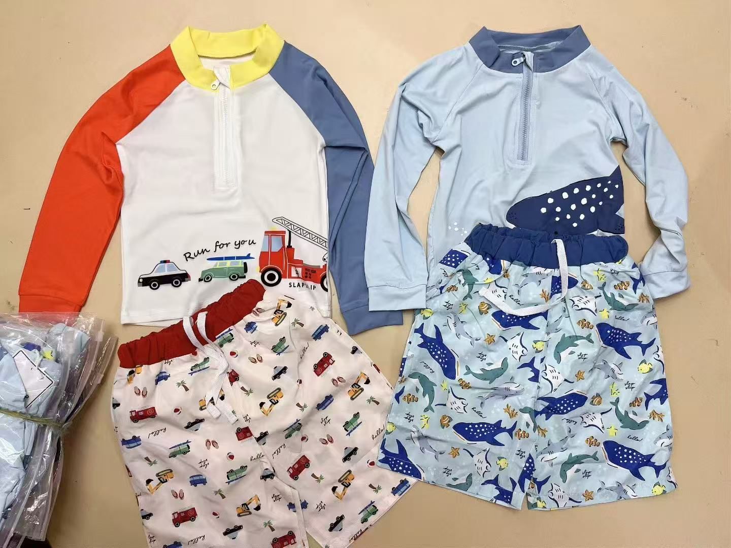 日單 男寶卡通泳衣系列復團