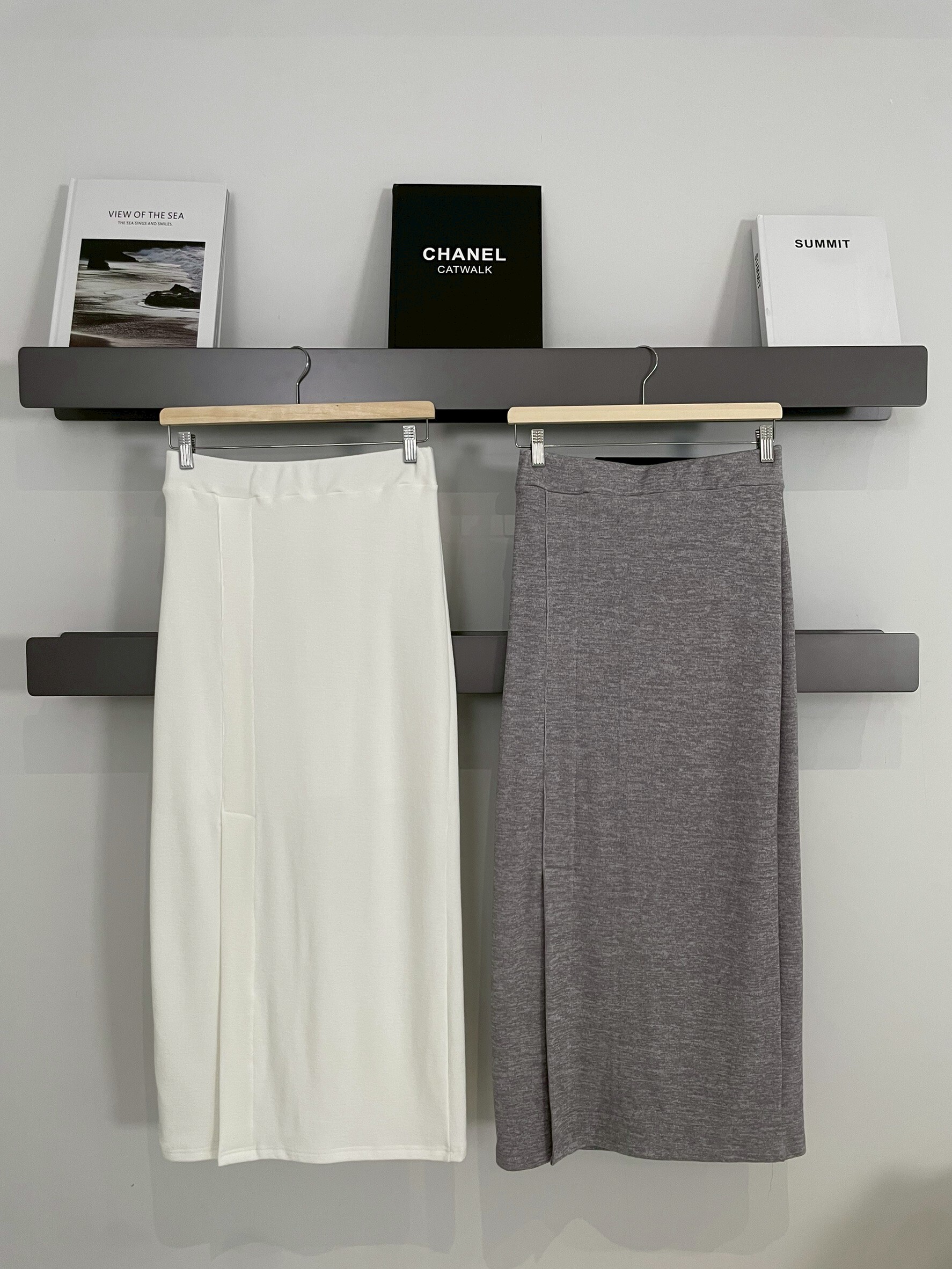 (現貨)🇰🇷#AL38 針織開岔長裙(黑/白/灰)