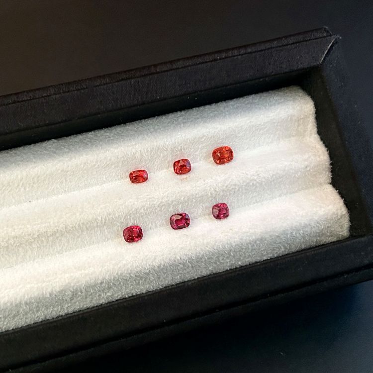 尖晶石 Spinel/0.28-0.47克拉