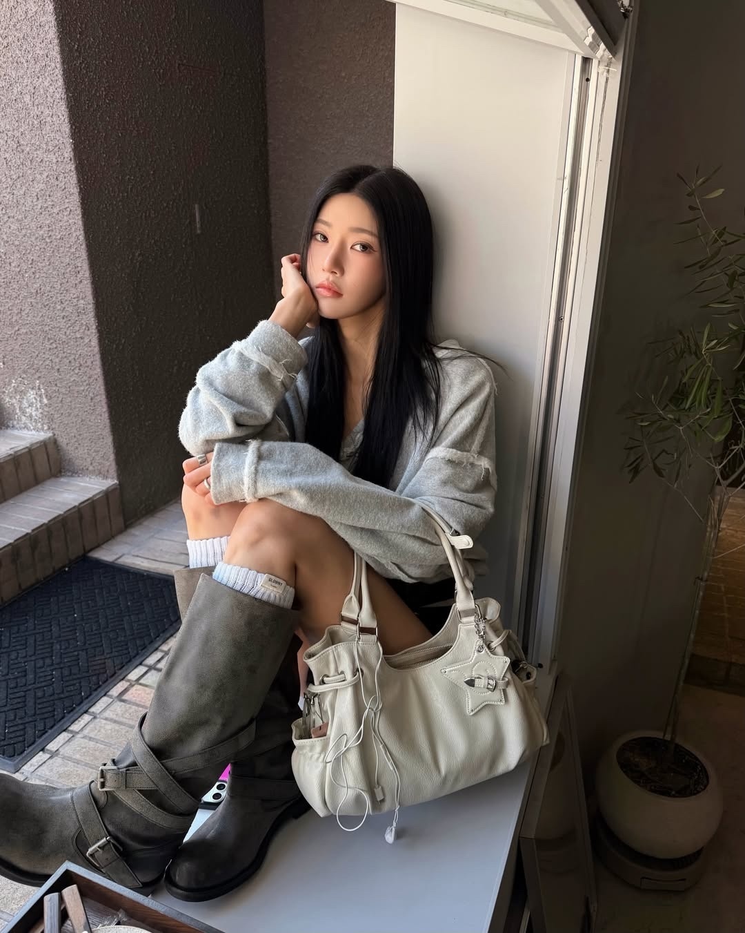 Stand Oil - Breezy Bag Mini (Misty White)