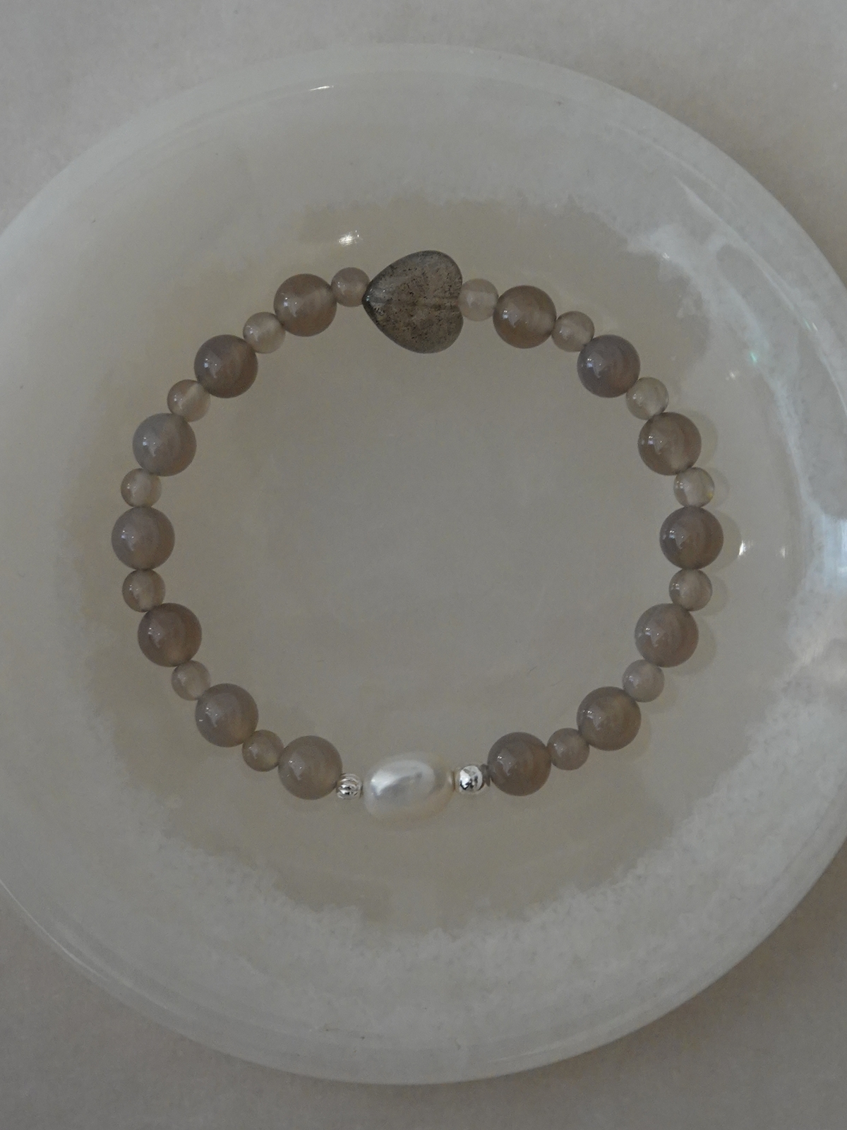 ZHU - 砂月 Sand Moon