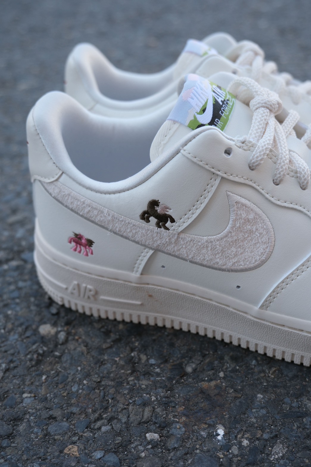 Nike Air Force 1 07 馬年限定 飛馬刺繡 CNY限定 IQ1143-100