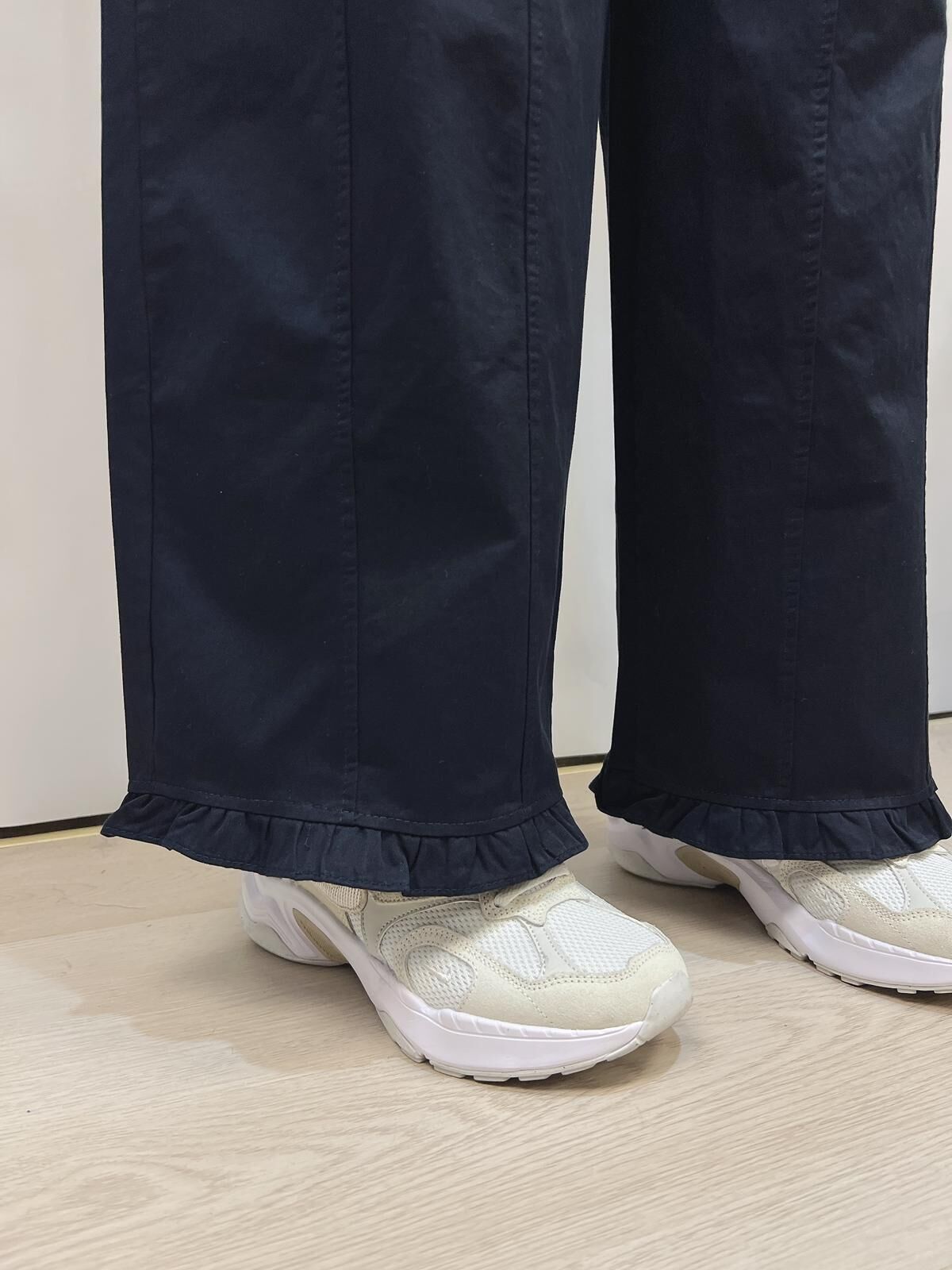 TE 荷葉邊寬鬆褲