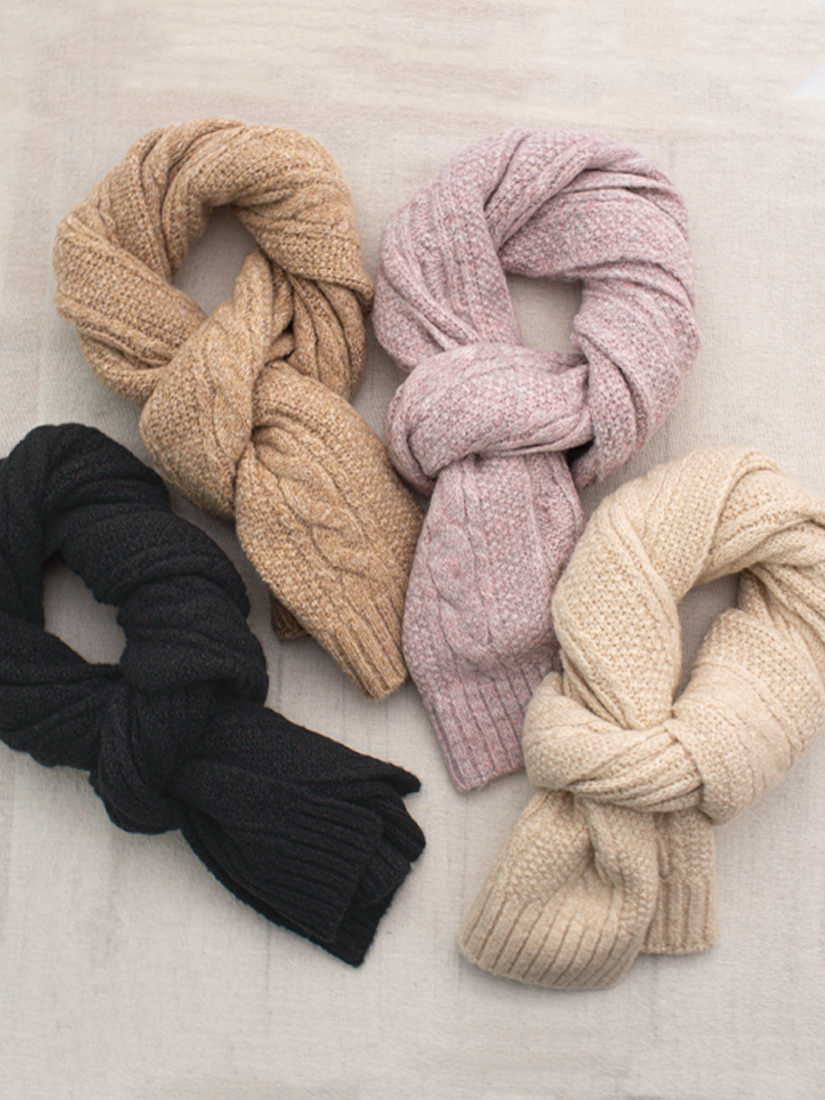 溫甜麻花針織圍巾