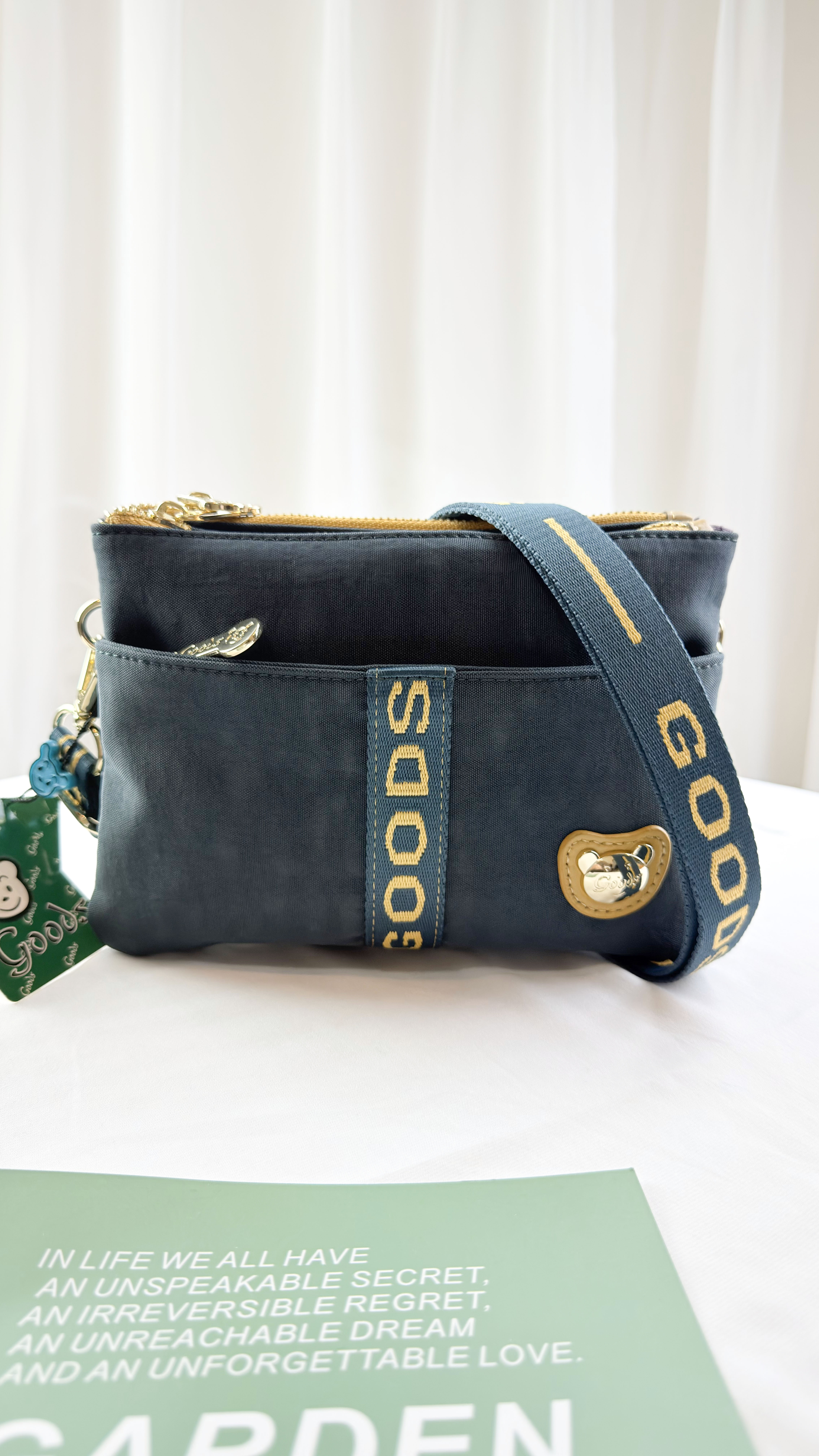 GOODS 織帶海軍藍配黃防潑水側背包  #2835