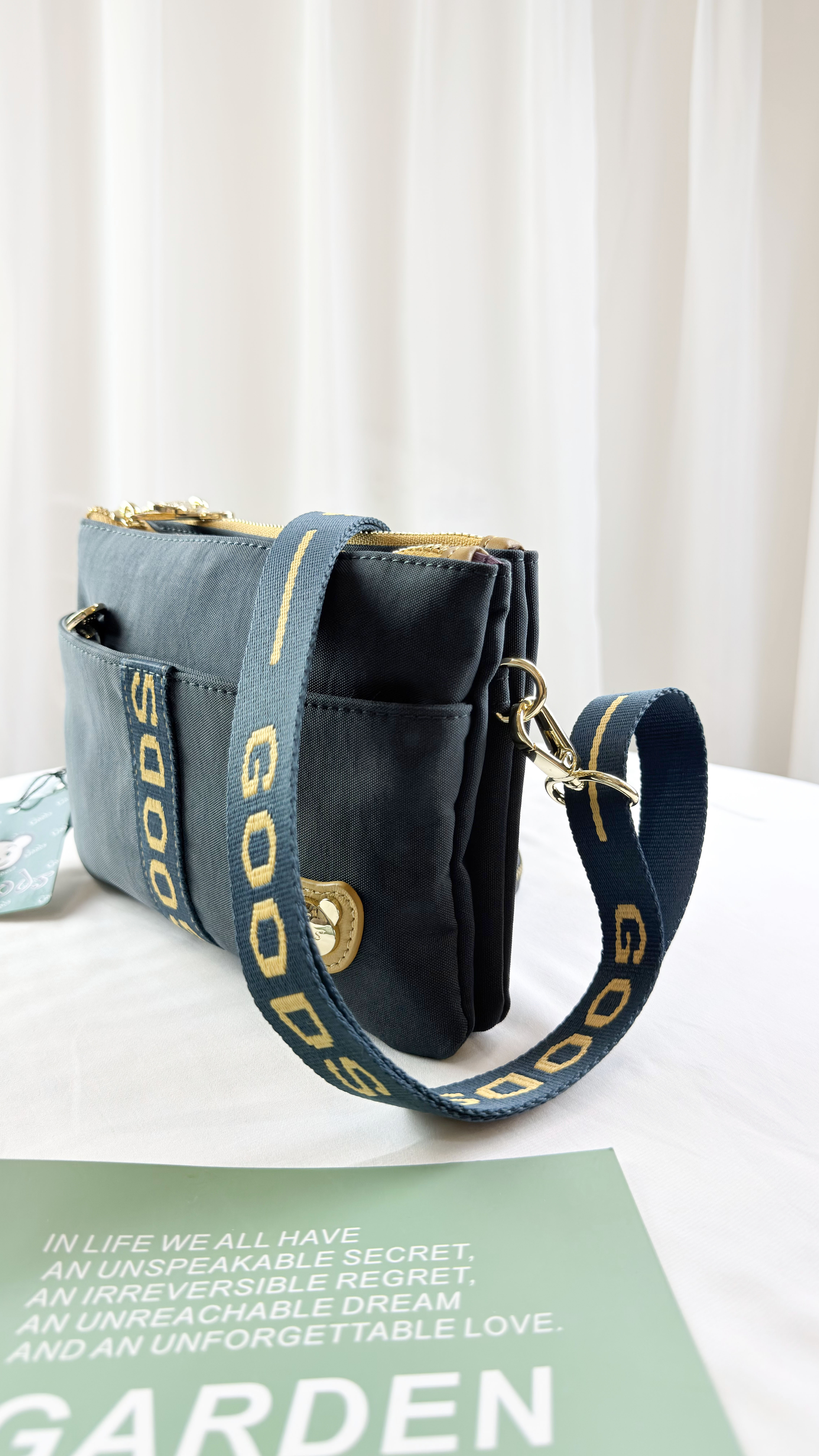 GOODS 織帶海軍藍配黃防潑水側背包  #2835