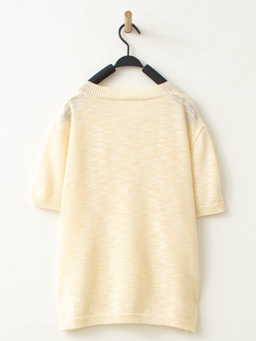 清爽微透膚半門襟短袖針織上衣