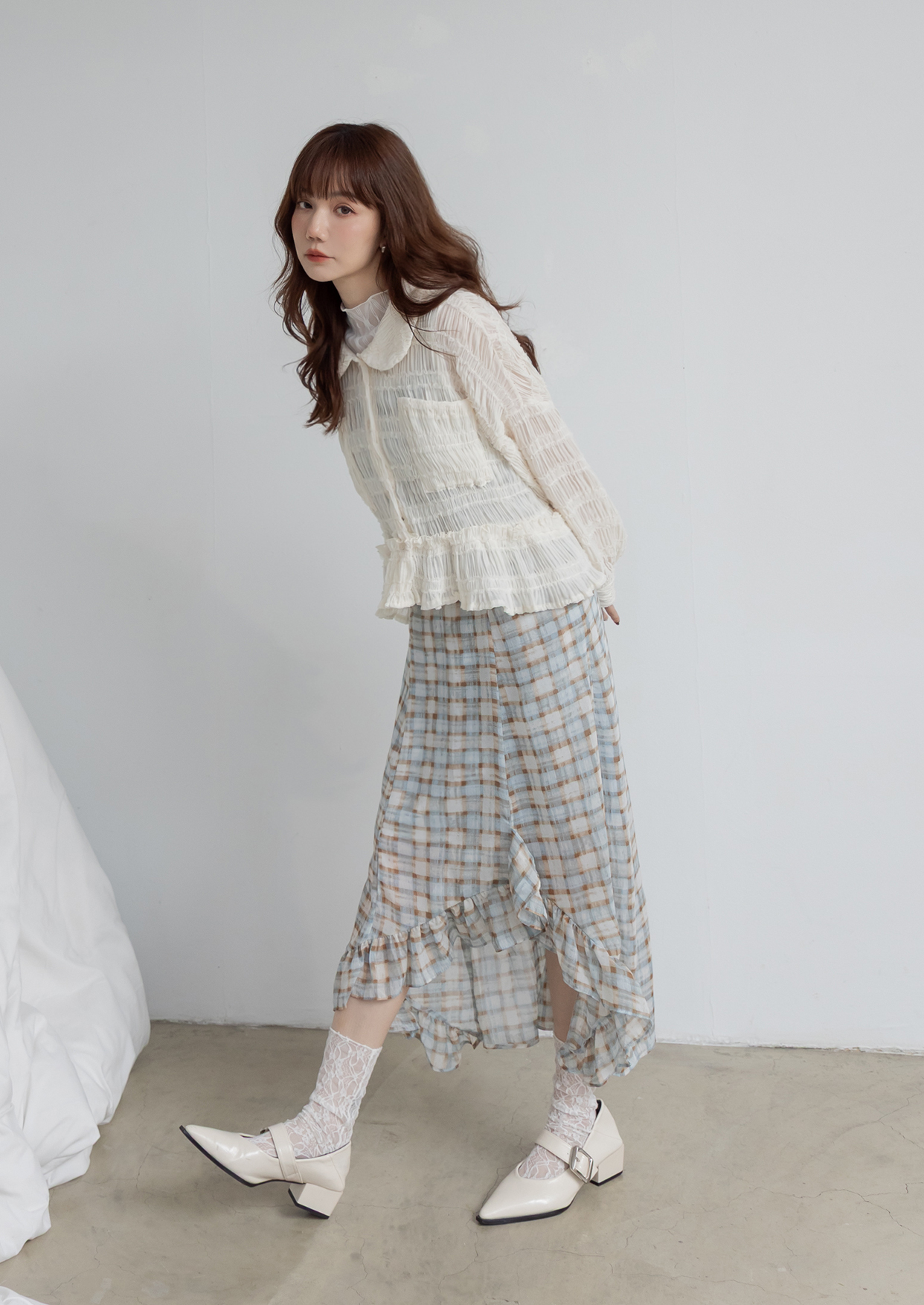 荷葉娃娃領抓褶襯衫外套