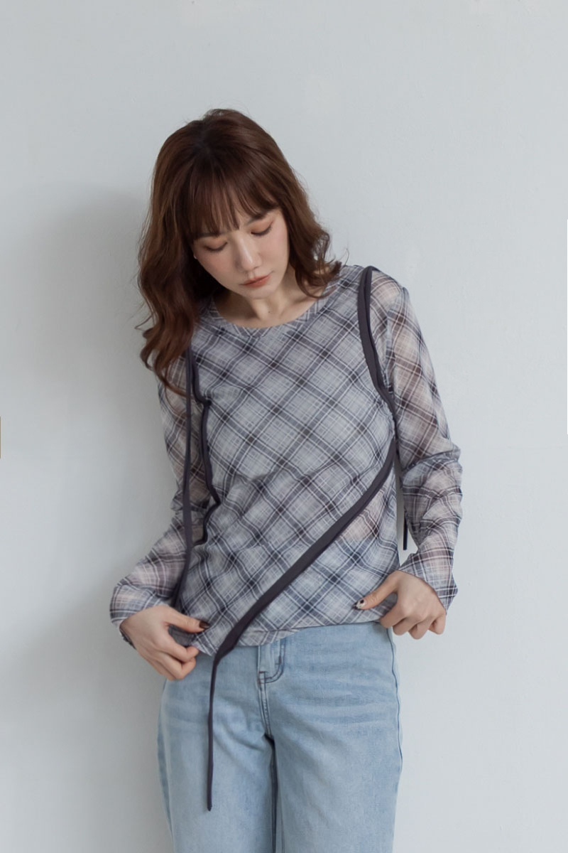 親膚微透彈力紗上衣