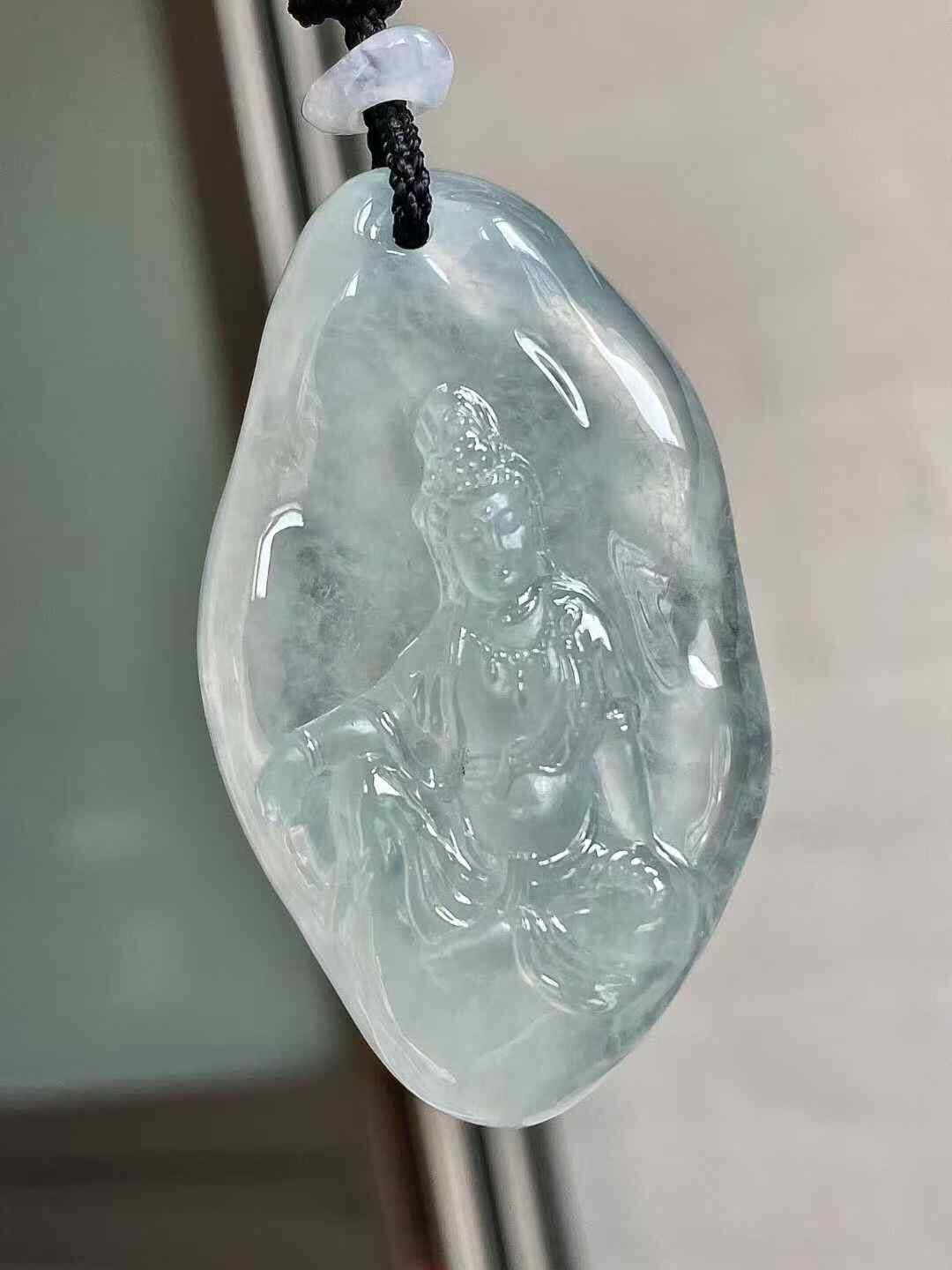 295551 翡翠冰種自在觀音吊墜