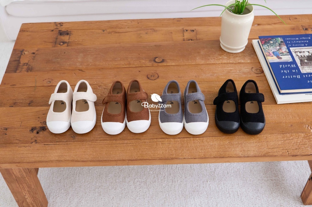 正韓春Balsori 四色學院帆布鞋