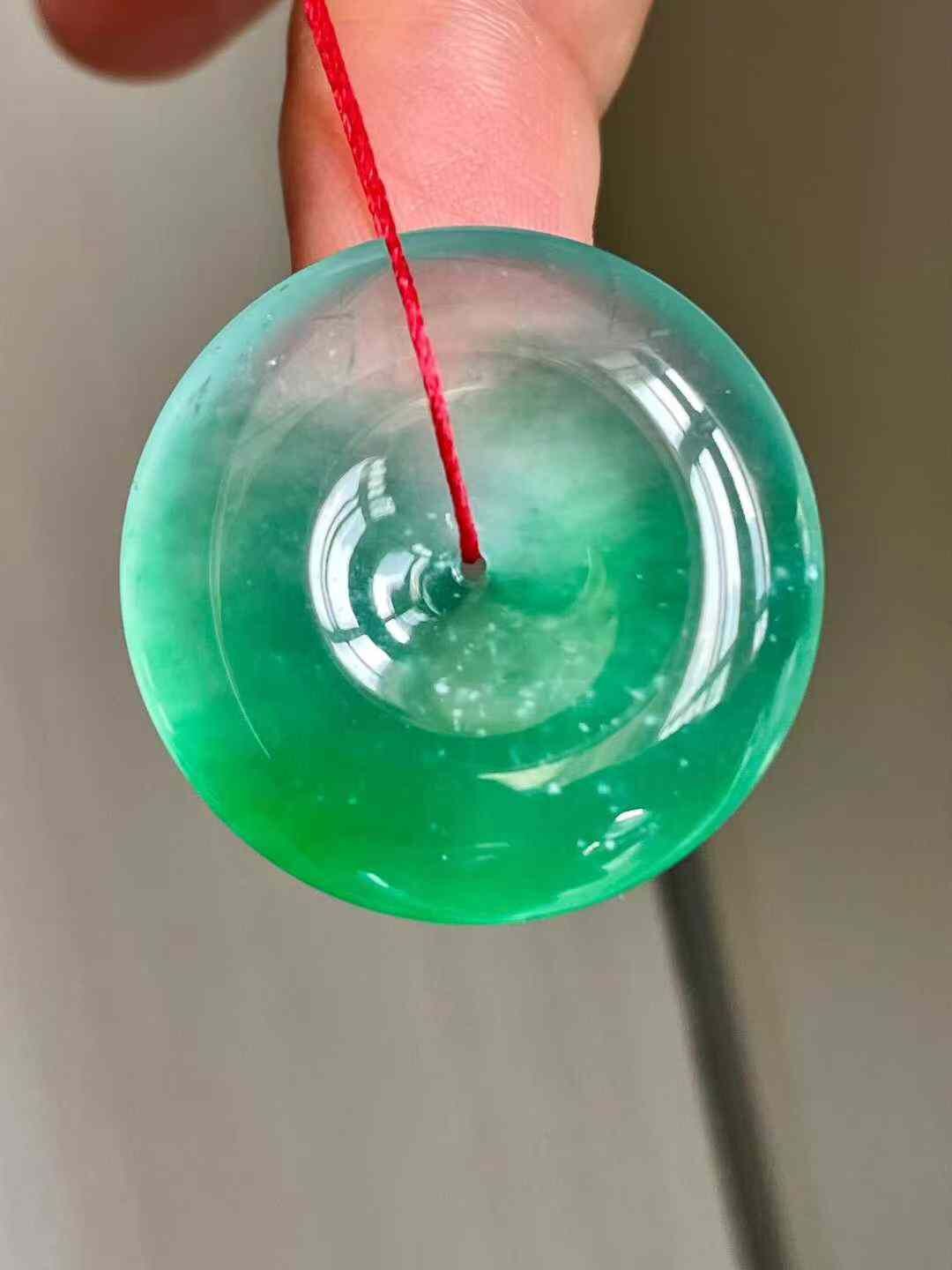 295554 翡翠高冰陽綠平安扣 (27.6mm直徑)