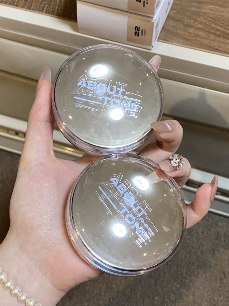 About Tone  氣墊粉餅