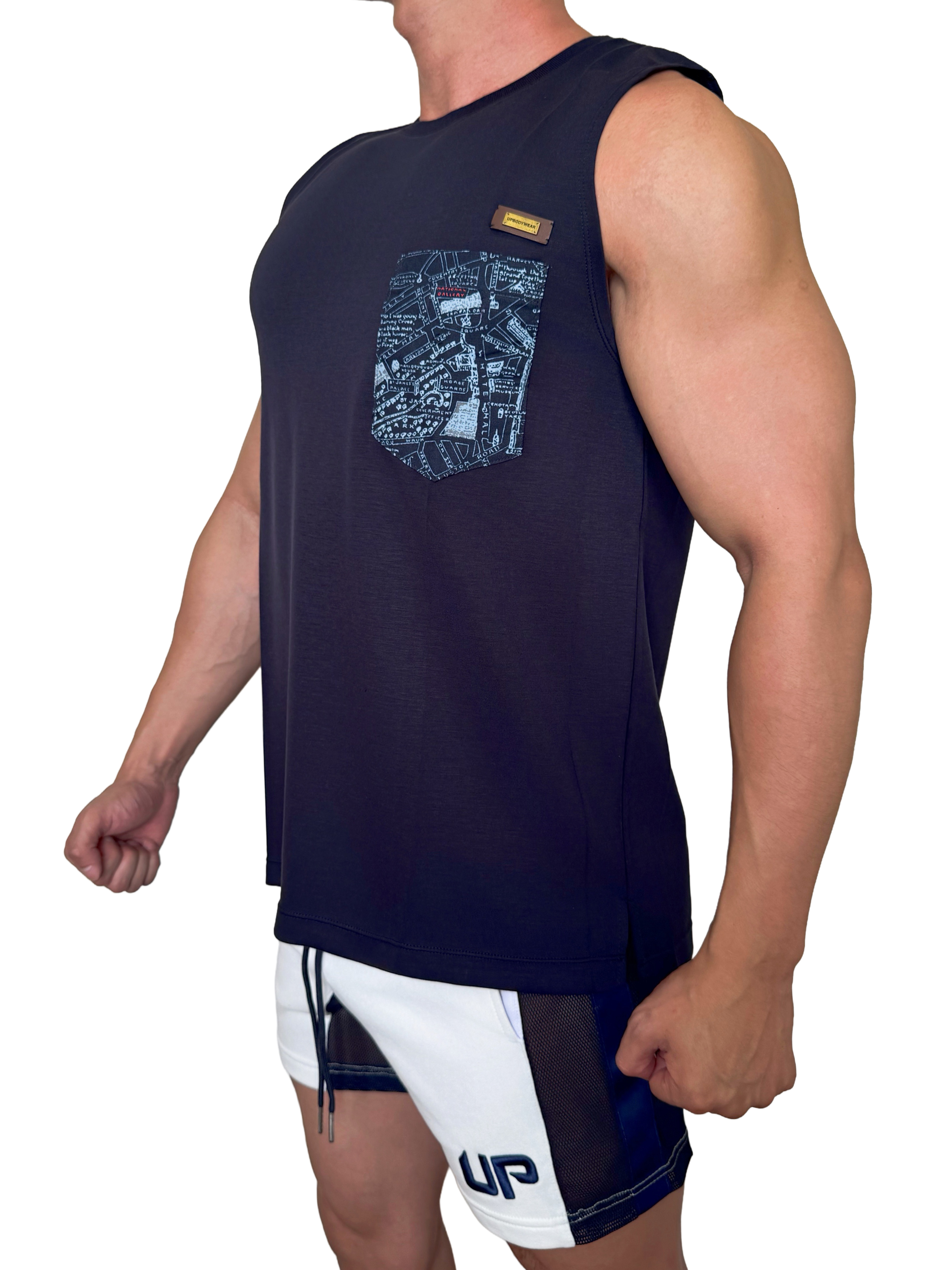 2026 全新系列 - Map Vest 寬肩背心 軍藍