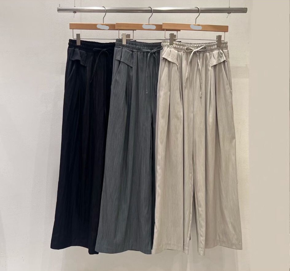 AG14 腰26-36 HIP43 長39.5 $419 (一口價)