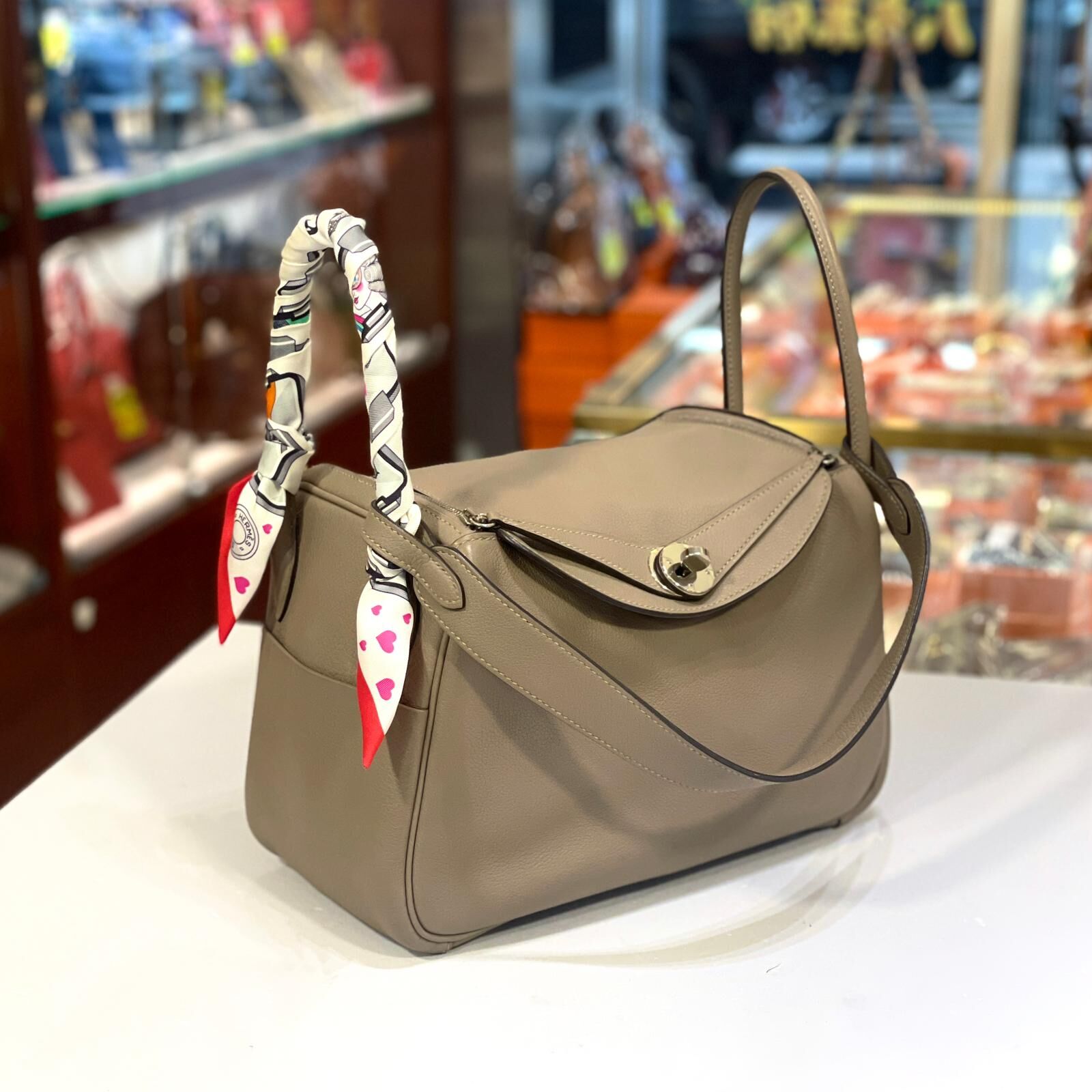 95%NEW 二手LINDY 26 A刻 M8/GRIS ASPHALTE EVERCOLOR PHW 銀河灰銀扣 #愛馬仕 #香榭站正品