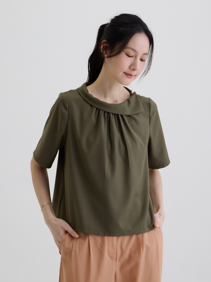 翻領抹茶短袖上衣-軍綠