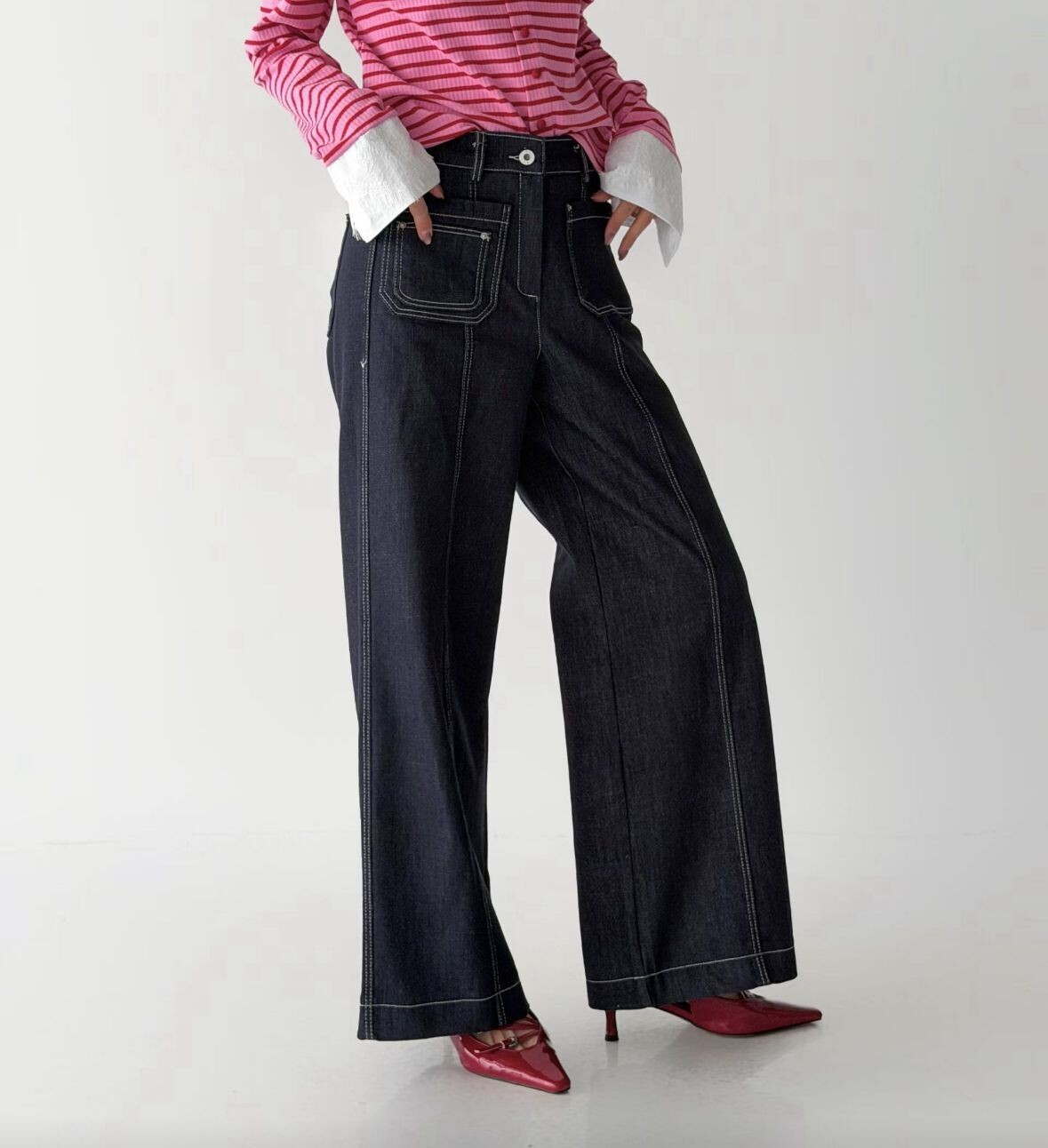 IL12 S:腰 25-30 HIP 34-41 長37.5 / M:腰26-31 HIP35-42 長 38/ L:腰 27-32HIP 36-43長38.5 $369 (一口價)