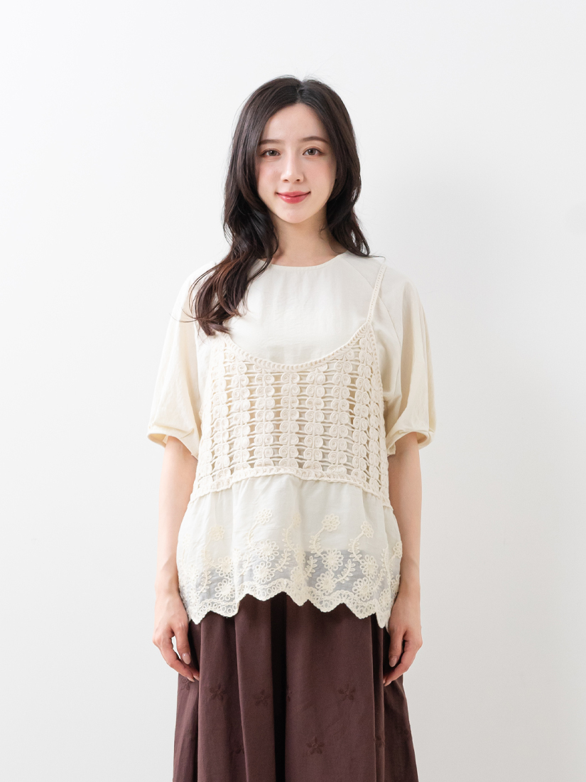 多層次簍空勾花吊帶背心