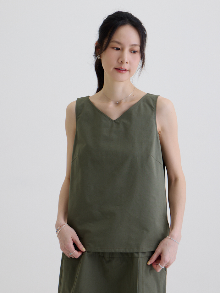 星期三的放假無袖上衣-軍綠