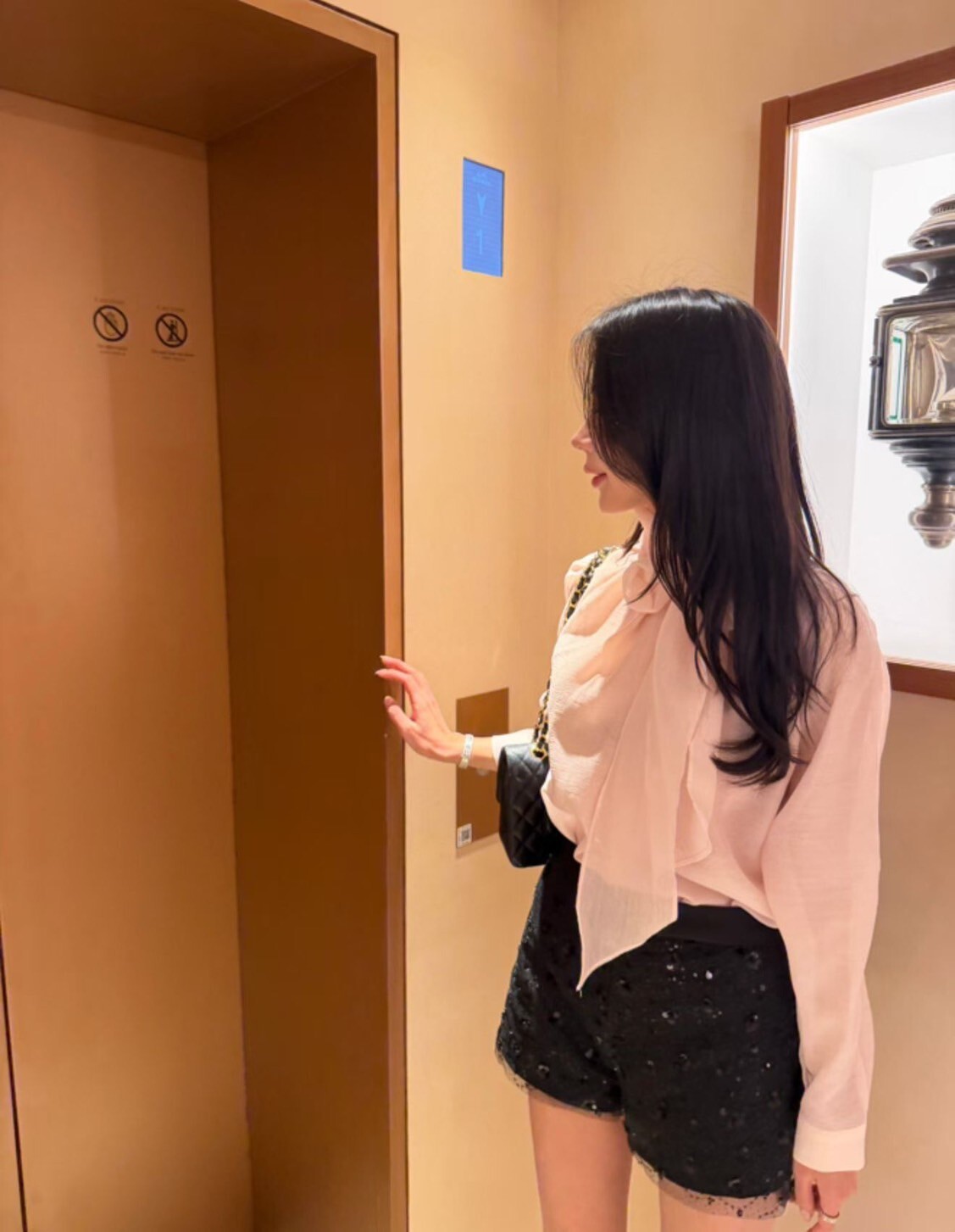 滿版亮鑽珍珠西裝短褲-S-M / 2色