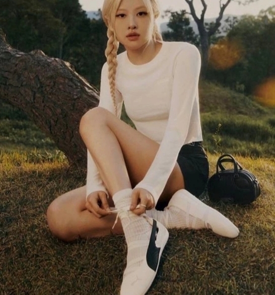 <線上SALE❤️‍🔥>PUMA x ROSÉ 聯名系列 SPEEDCAT BALLET SD 白色 綁帶 芭蕾舞鞋 女 40439501