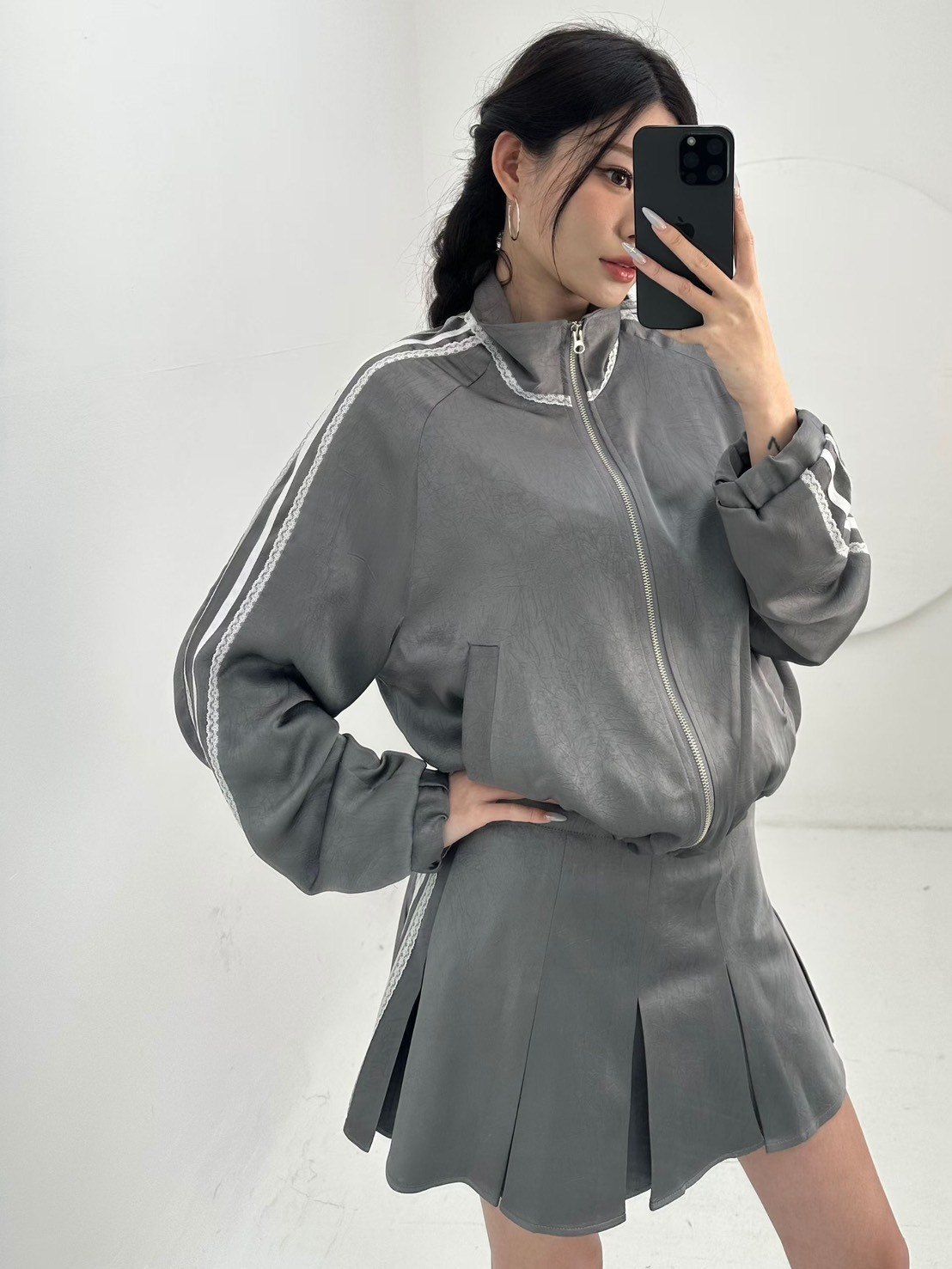 蕾絲滾邊運動風夾克 短褲裙(分售)