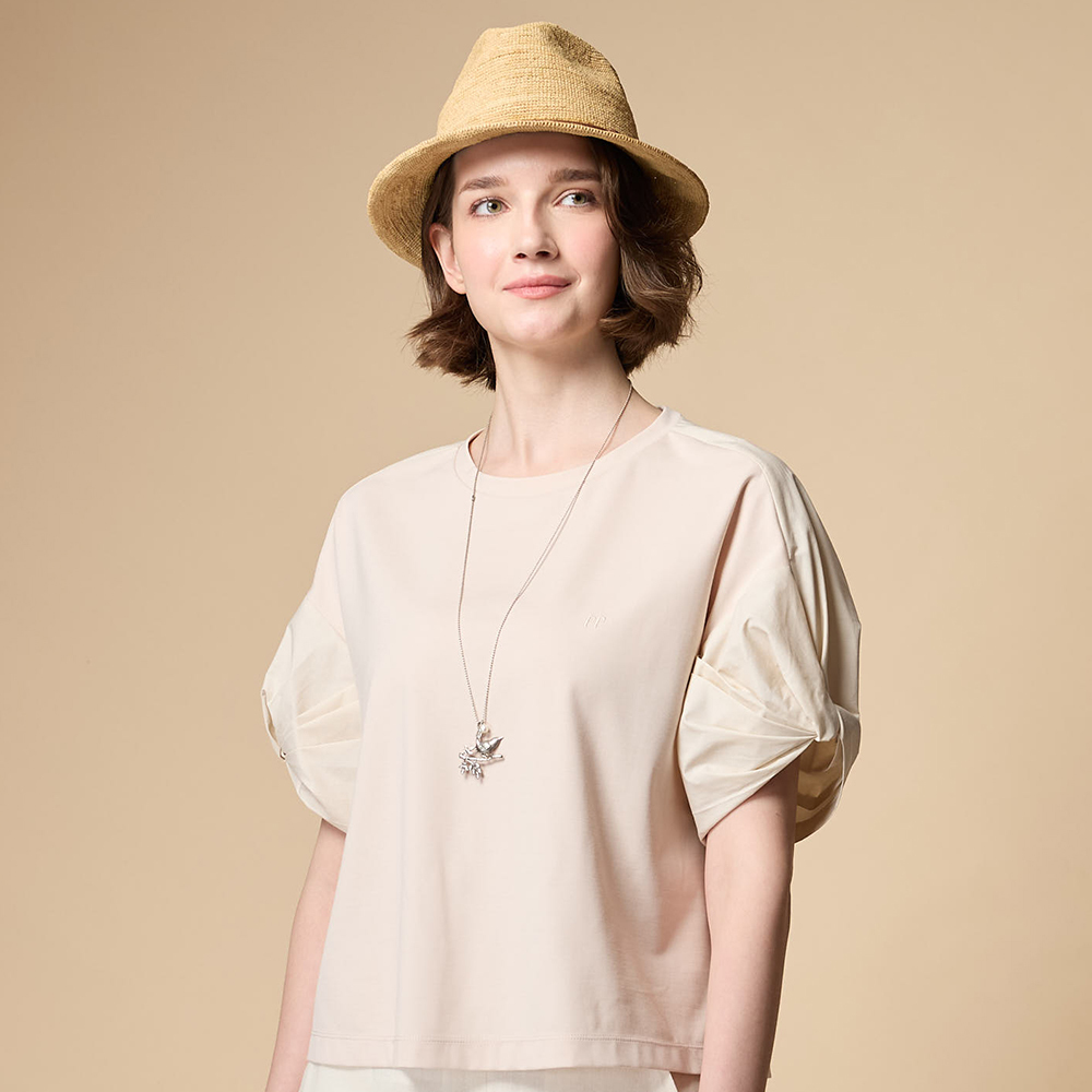 PIPPY 素面圓領微落肩優雅公主袖上衣  米