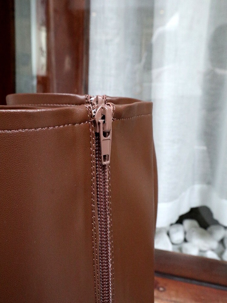 2603 必備秋冬經典真皮半筒靴款_8032