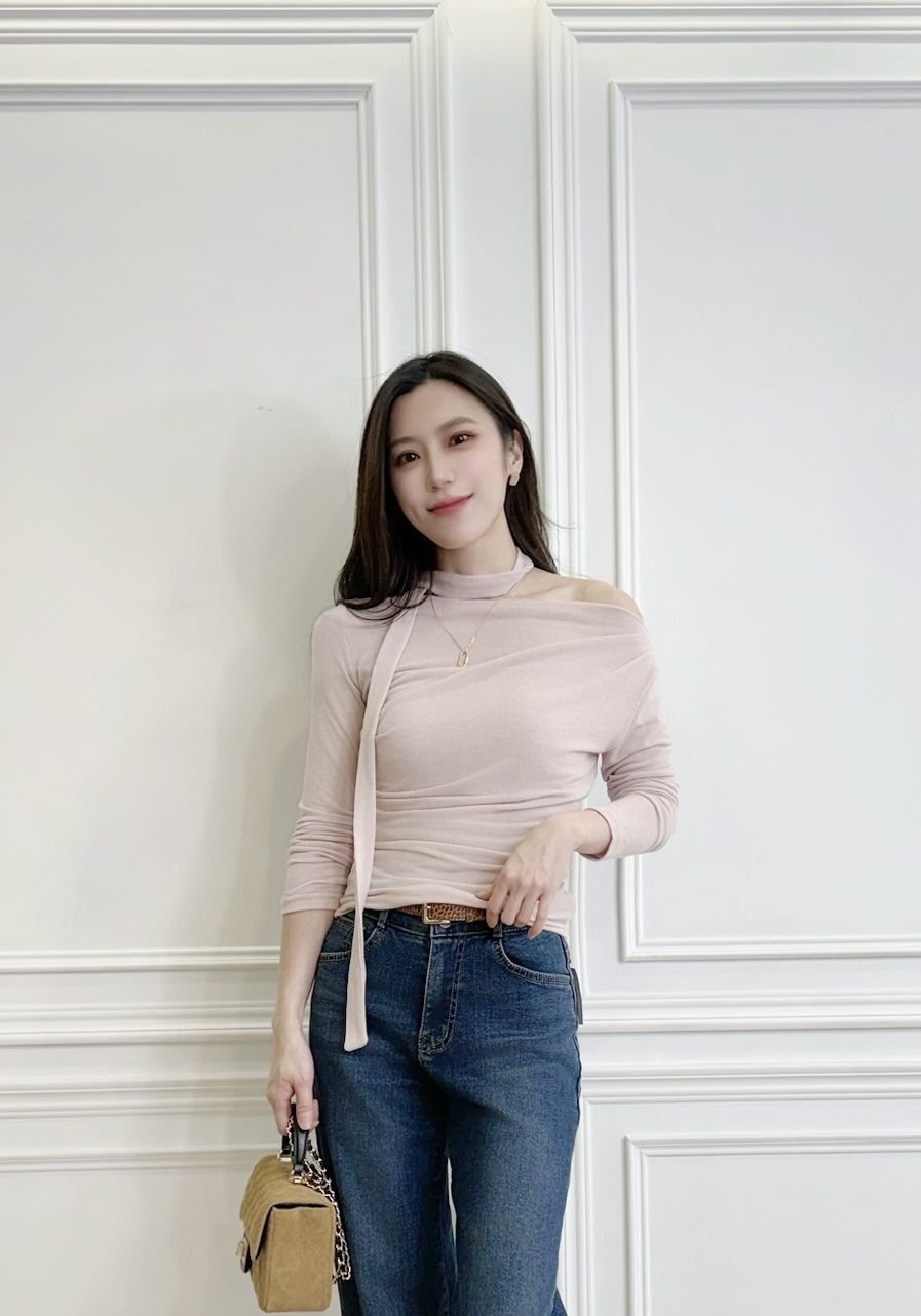 側抓褶彈性棉料上衣(附綁帶)