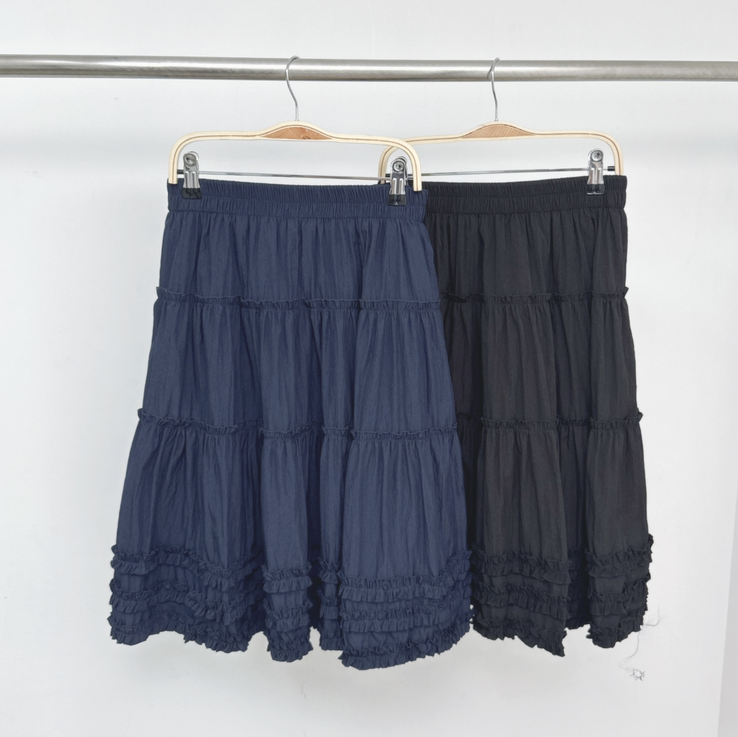 【預訂】層次花邊拼腳薄中裙 (K56-K57)